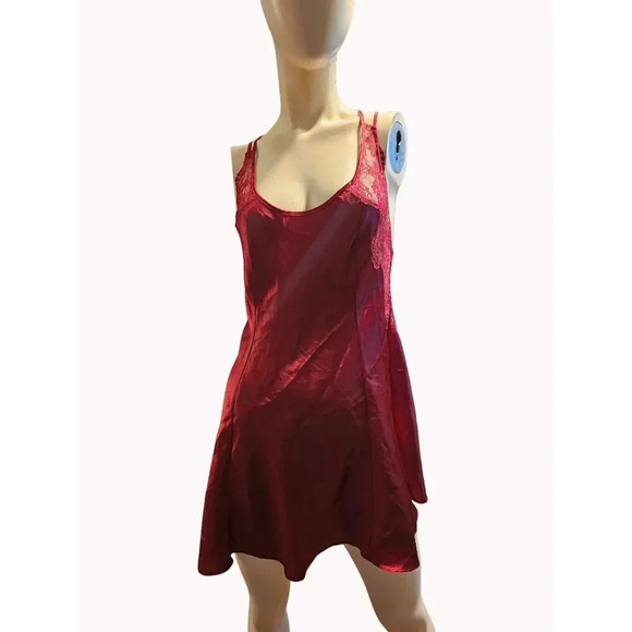 Victoria’s Secret Red Mini Slip Dress Size Small - Picture 1 of 9